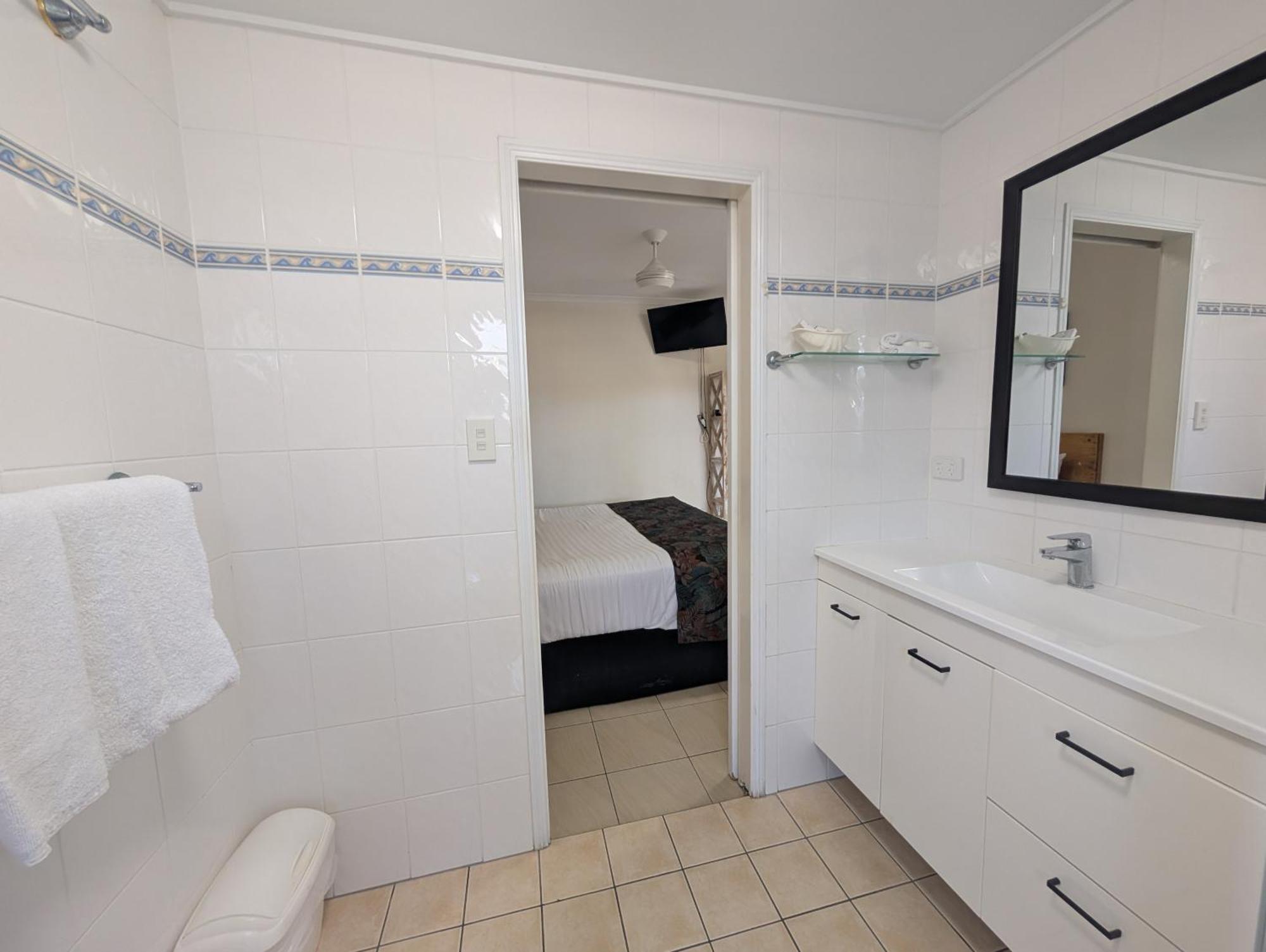 Rose Bay Resort Bowen Esterno foto