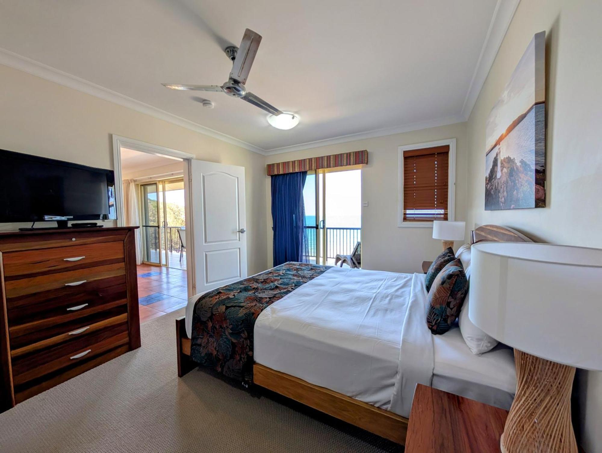 Rose Bay Resort Bowen Esterno foto