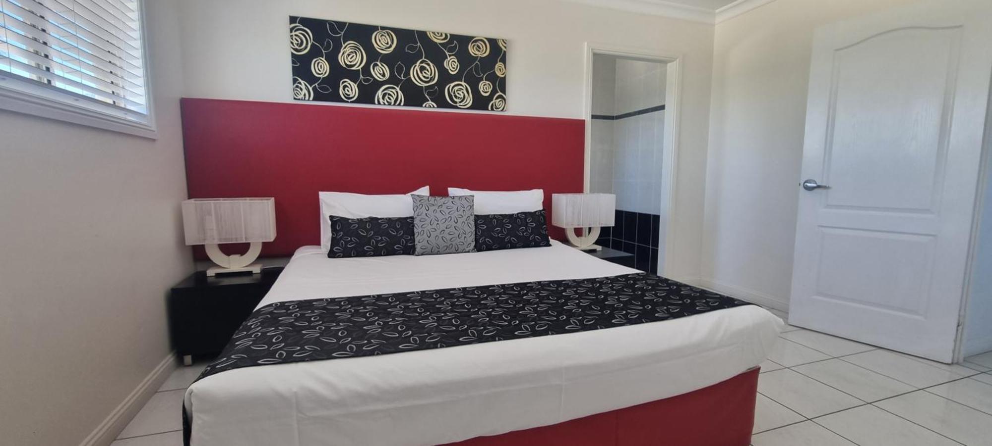 Rose Bay Resort Bowen Esterno foto