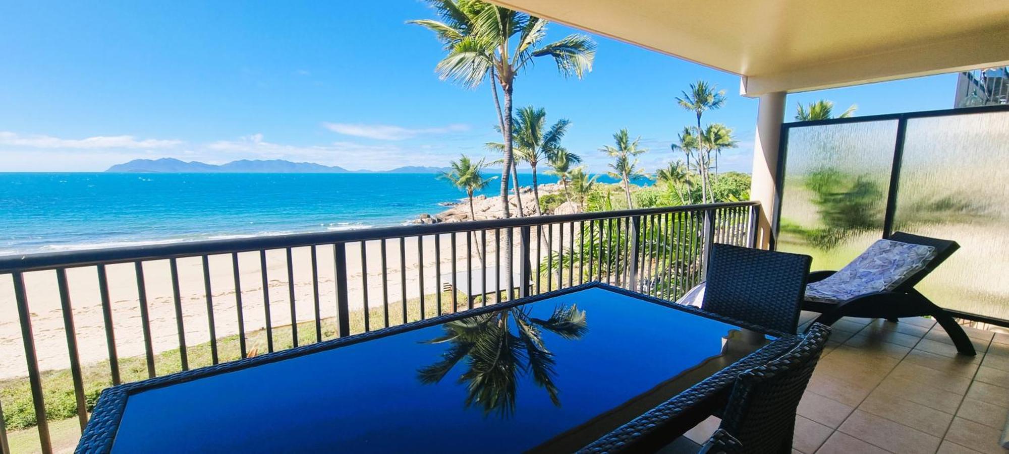 Rose Bay Resort Bowen Esterno foto
